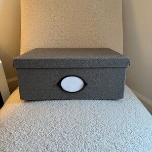 IKEA KVARNVIK Storage Box with Lid, Gray